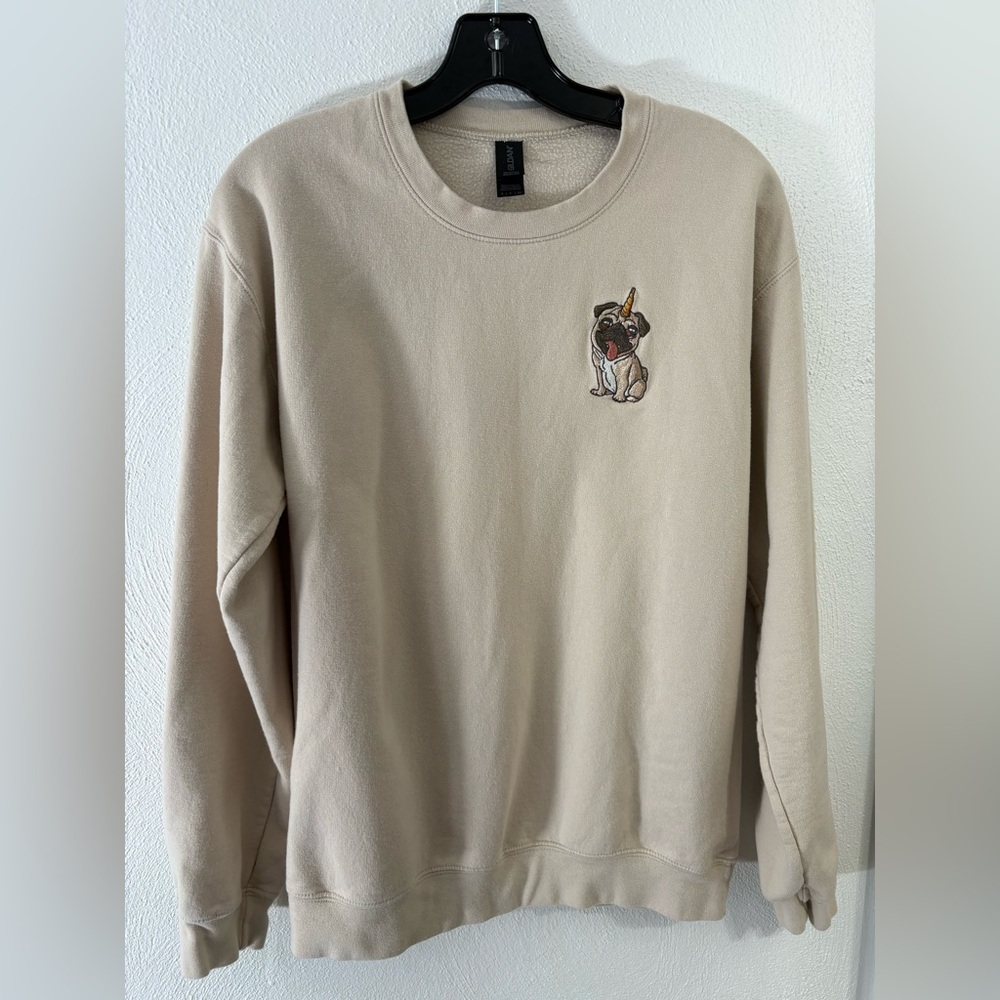 Gildan Beige Crewneck Sweater with Pugicorn Design